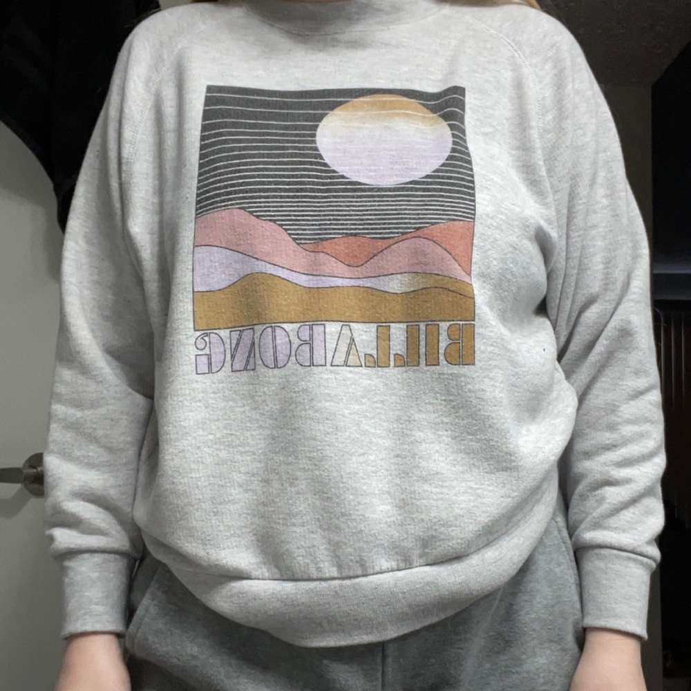 Billabong sweater